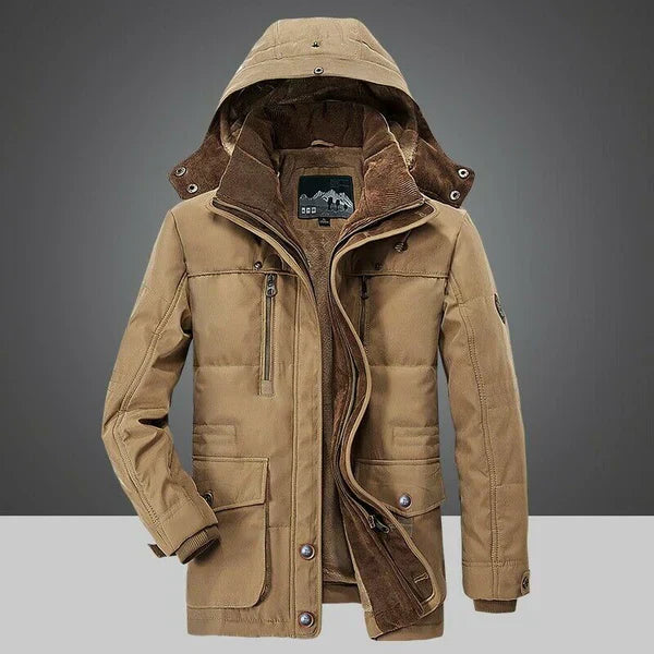 Eryk™ – La veste d’hiver masculine alliant puissance et élégance
